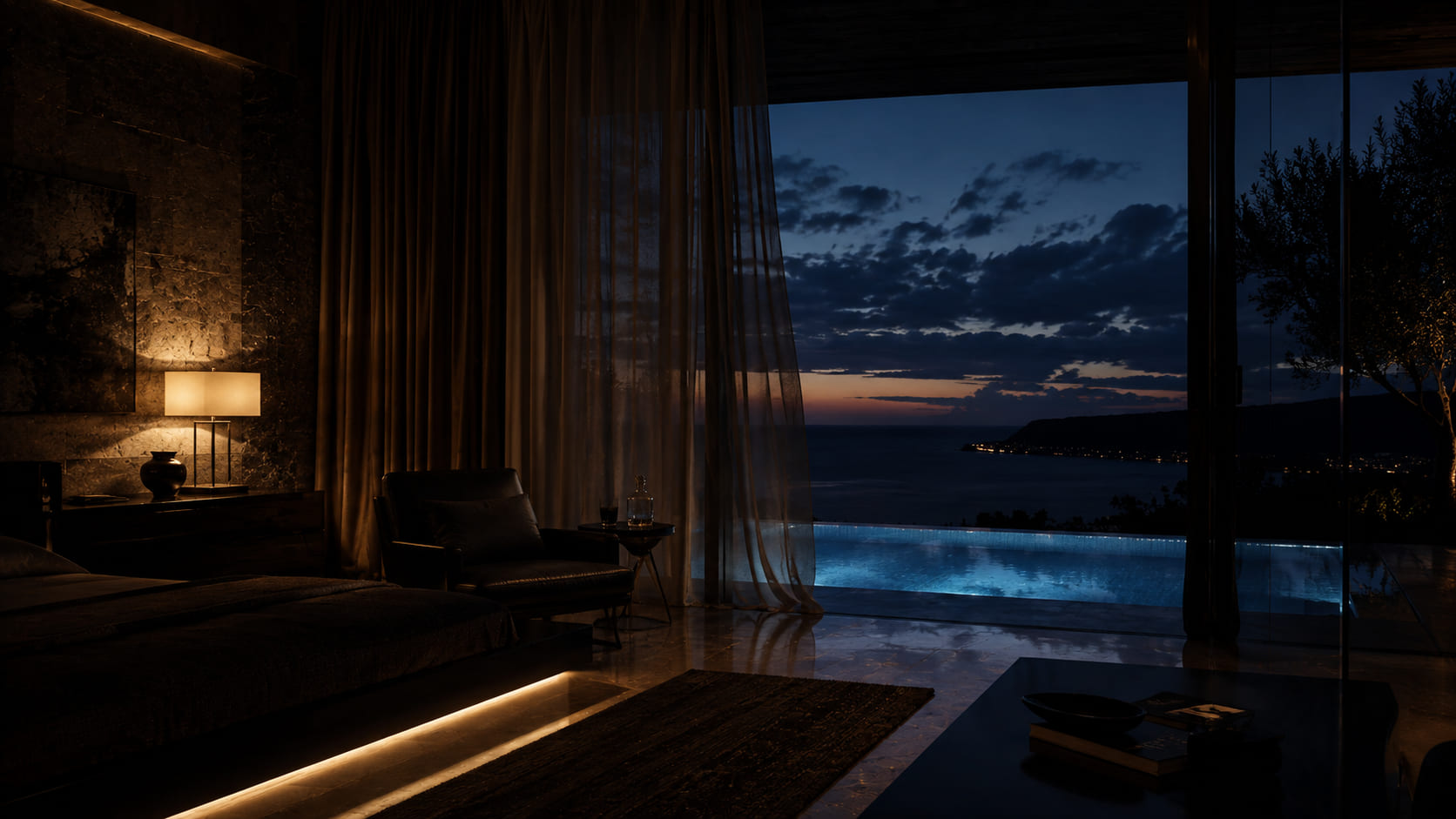 Luxury Accommodation — The C Lounge